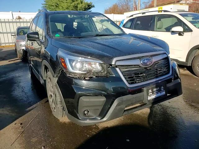 2020 Subaru Forester - Image 15