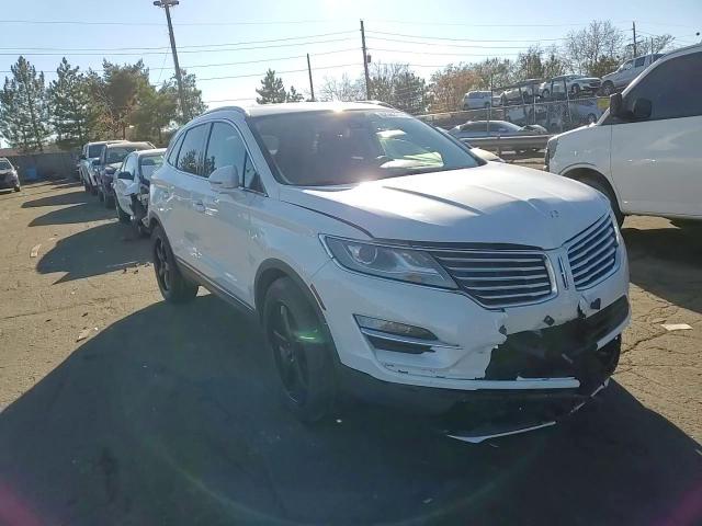 2016 Lincoln MKC - Image 12