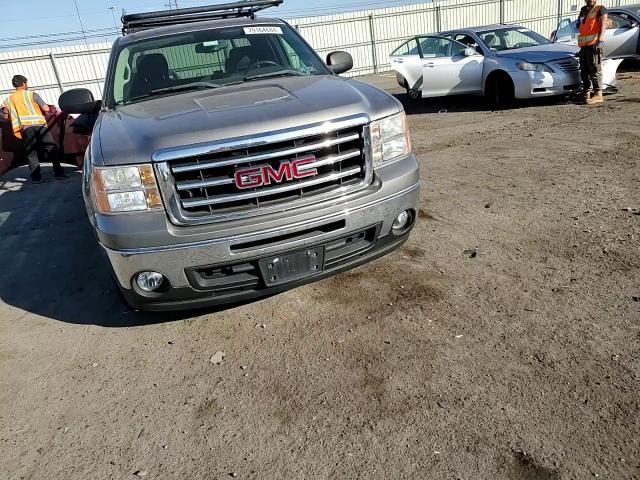 2012 GMC Sierra - Image 10