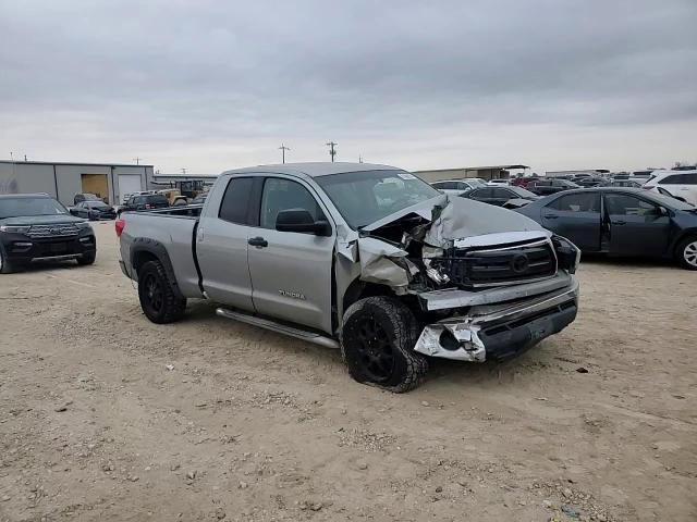 2011 Toyota Tundra - Image 11