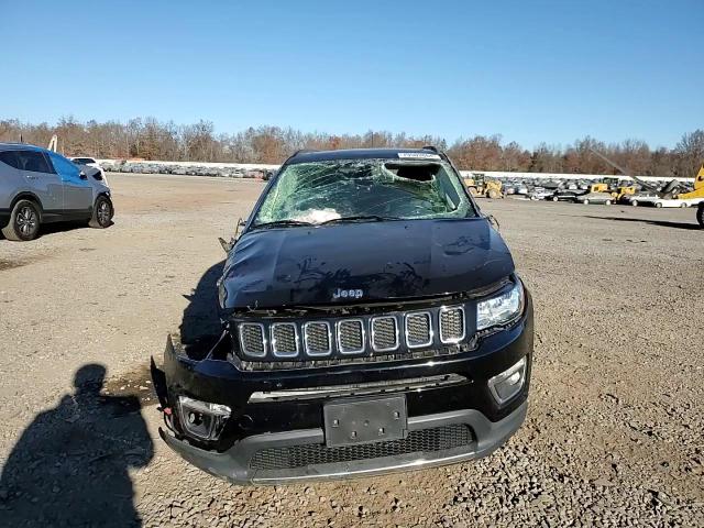 2017 Jeep Compass - Image 12