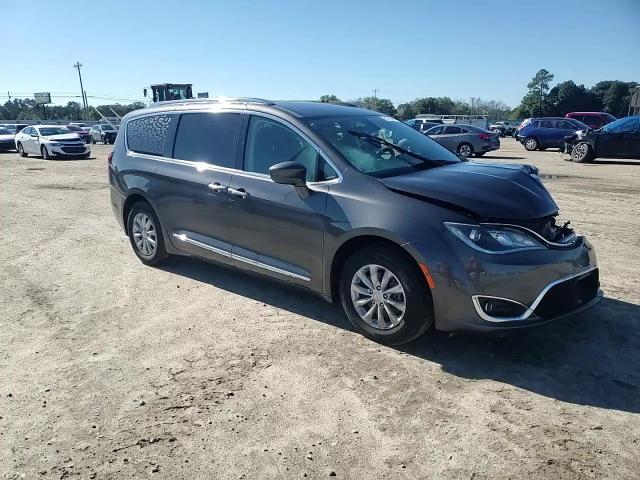 2019 Chrysler Pacifica Touring L VIN: 2C4RC1BG3KR626486 Lot: 81712594