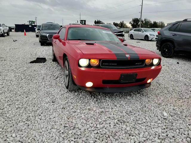 2010 Dodge Challenger - Image 10