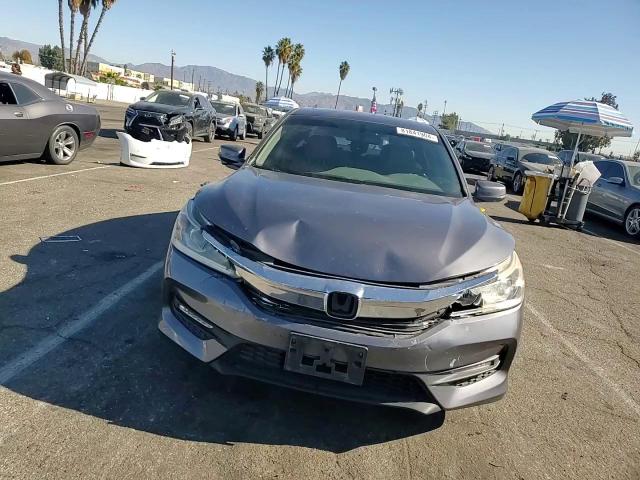 2017 Honda Accord Exl VIN: 1HGCR3F86HA033934 Lot: 81841904