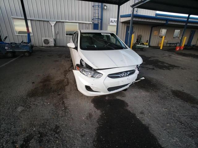 2013 Hyundai Accent - Image 10
