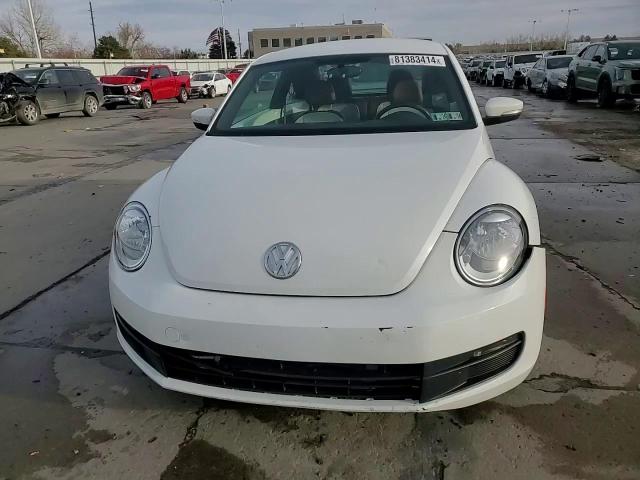2016 Volkswagen Beetle - Image 13