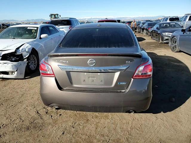 2013 Nissan Altima - Image 11