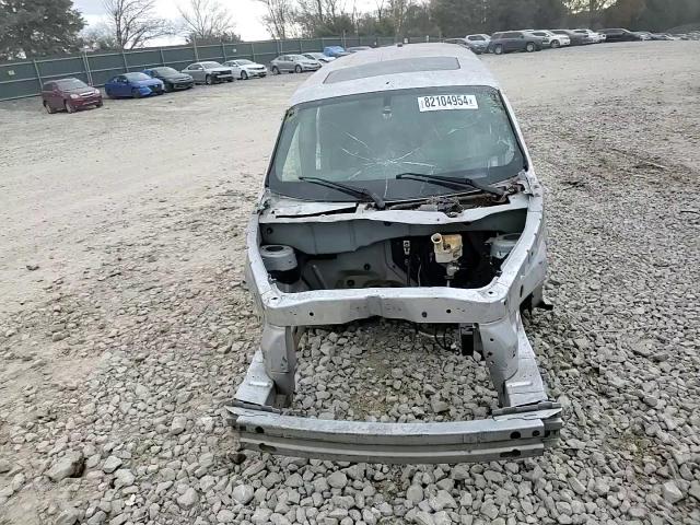 2009 Chevrolet HHR - Image 12