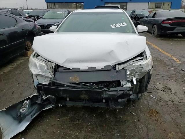 2012 Toyota Camry - Image 13