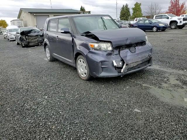 2012 Scion xB - Image 12