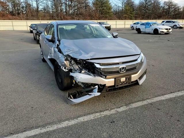 2018 Honda Civic - Image 10