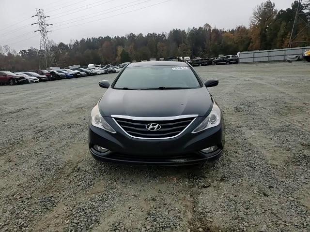 2013 Hyundai Sonata - Image 10