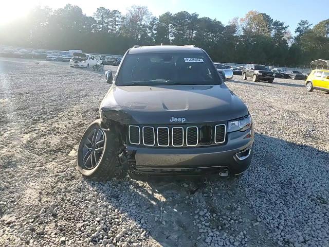 2020 Jeep Grand Cherokee - Image 12