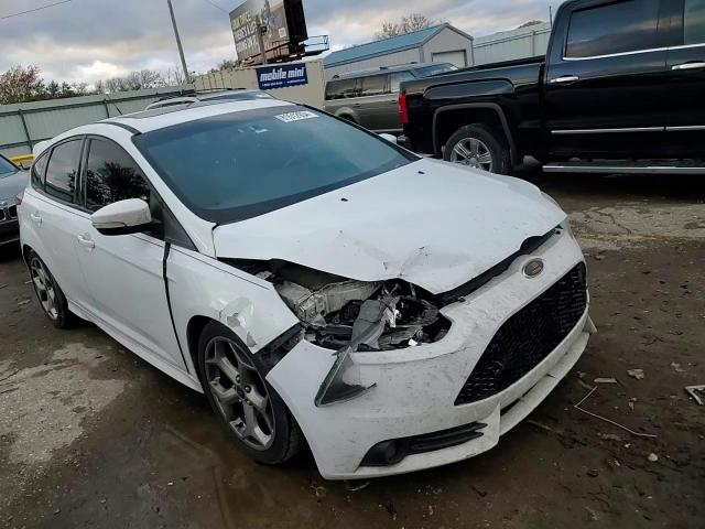 2014 Ford Focus - Image 11