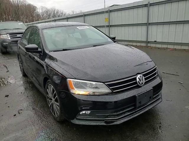 2016 Volkswagen Jetta - Image 11