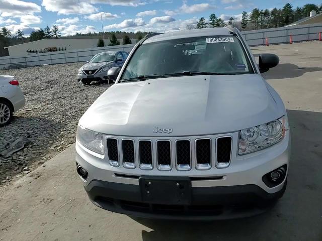 2012 Jeep Compass - Image 12