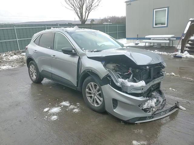 2022 Ford Escape - Image 12