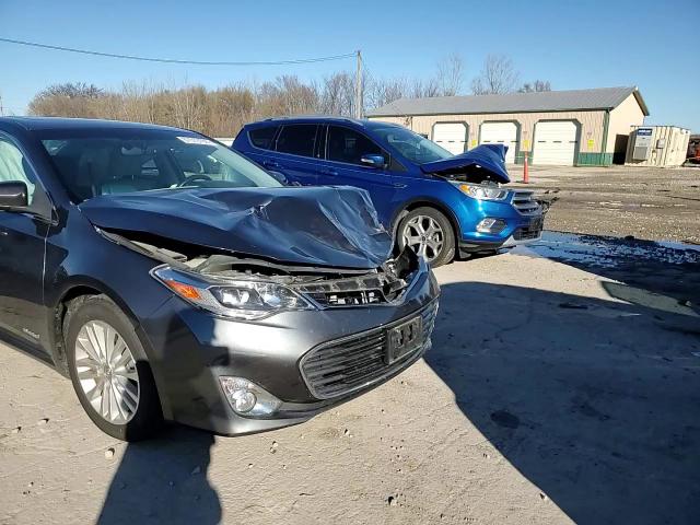 2015 Toyota Avalon - Image 10