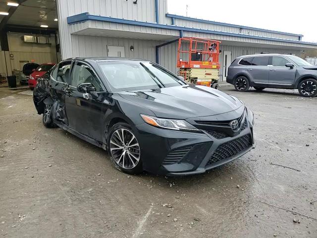 2018 Toyota Camry L VIN: JTNB11HK2J3030842 Lot: 79008044