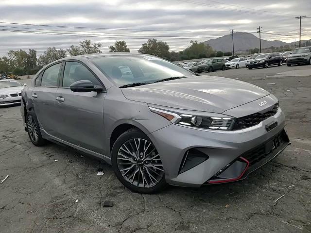 2024 Kia Forte Gt Line VIN: 3KPF54AD8RE757270 Lot: 82641724