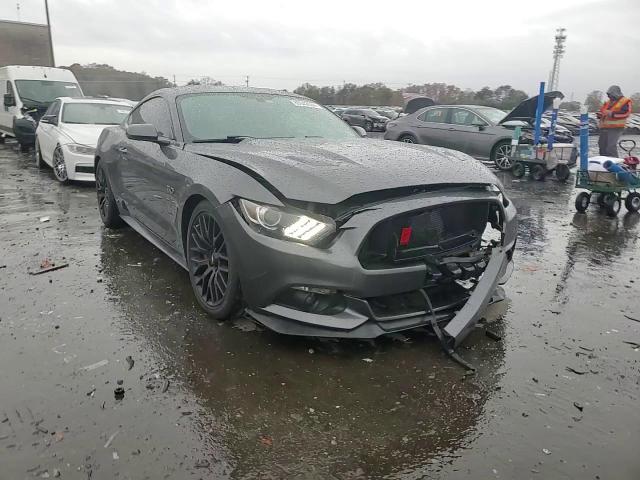 2015 Ford Mustang - Image 10