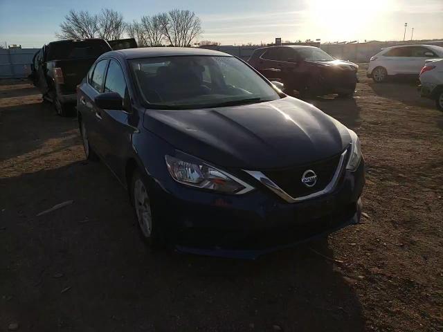 2019 Nissan Sentra - Image 10