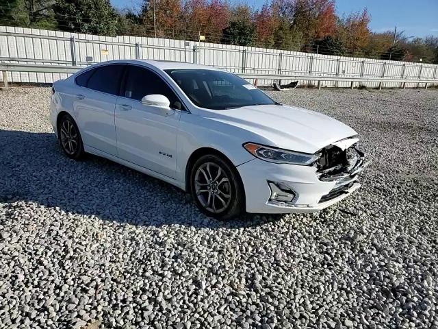2019 Ford Fusion - Image 10