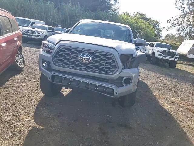 2020 Toyota Tacoma - Image 11