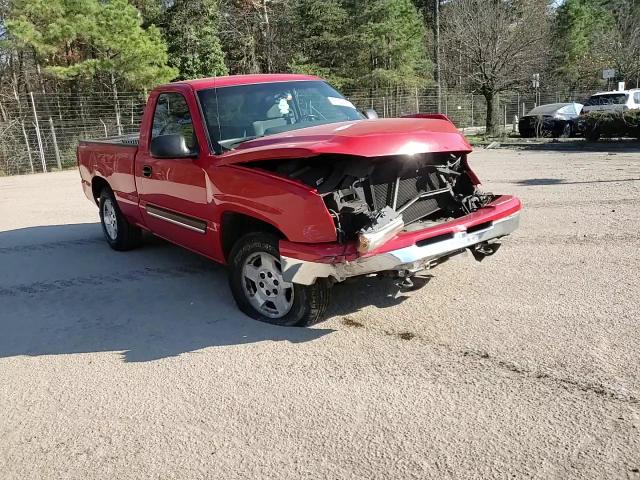 2006 Chevrolet Silverado - Image 11