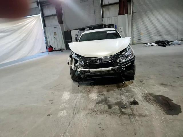2017 Honda Accord - Image 10