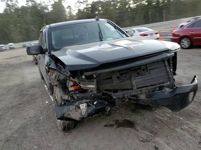 2017 Chevrolet Silverado - Image 10