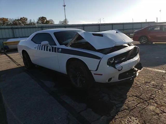 2019 Dodge Challenger - Image 13