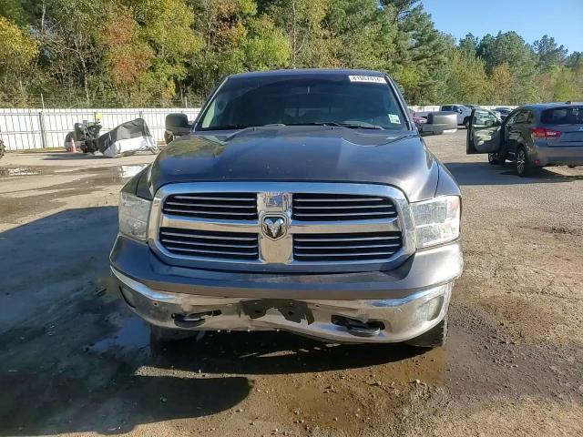 2016 RAM 1500 - Image 13