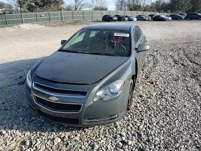 2009 Chevrolet Malibu - Image 11