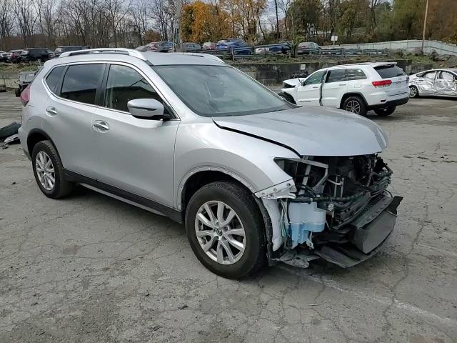 2019 Nissan Rogue - Image 11