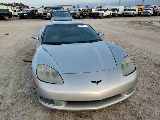 2005 Chevrolet Corvette VIN: 1G1YY24U955118376 Lot: 79534444