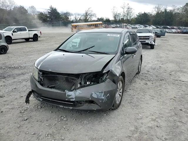 2015 Honda Odyssey - Image 12