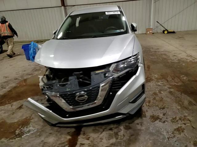 2018 Nissan Rogue S VIN: KNMAT2MV0JP519670 Lot: 80773674