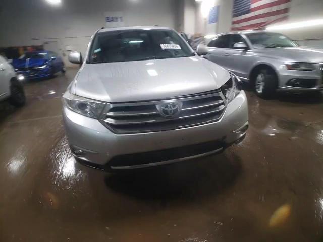 2013 Toyota Highlander - Image 14
