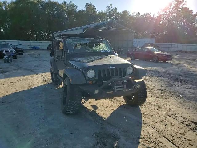2013 Jeep Wrangler - Image 12