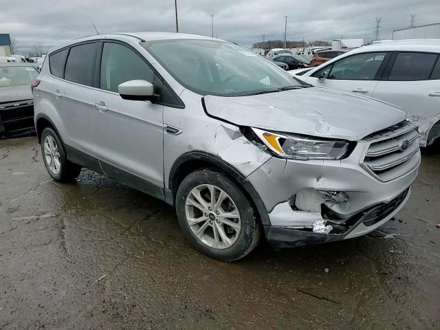 2019 Ford Escape - Image 12