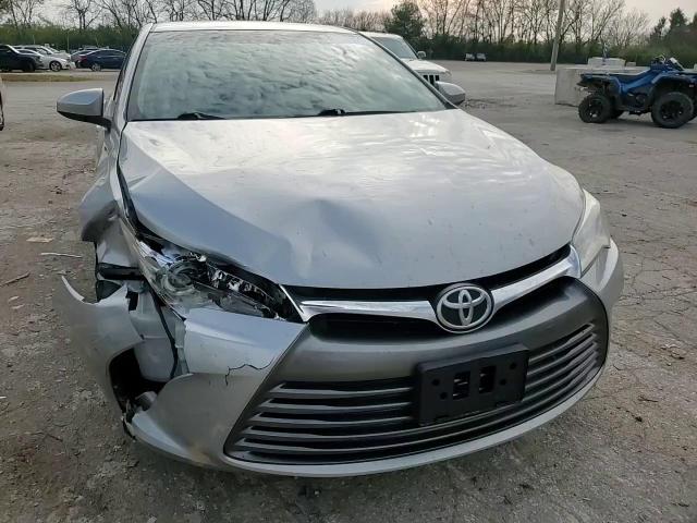 2016 Toyota Camry - Image 11