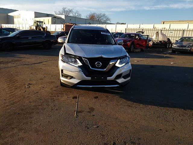 2017 Nissan Rogue - Image 14