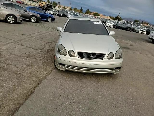 2000 Lexus GS - Image 11