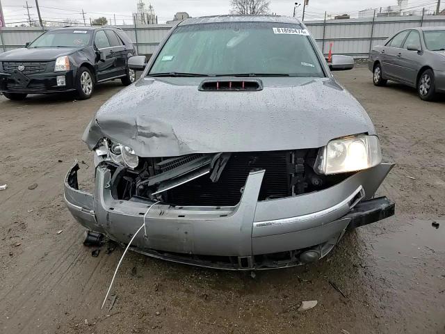 2003 Volkswagen Passat - Image 10