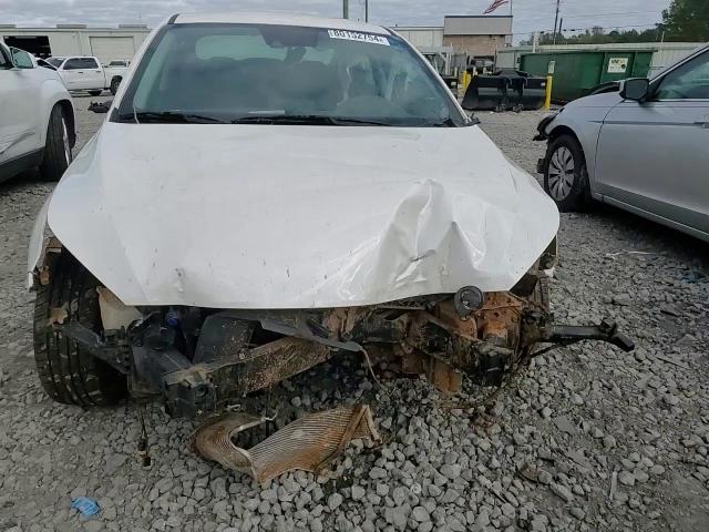 2023 Kia Forte - Image 11