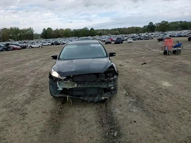 2017 Ford Focus - Image 11