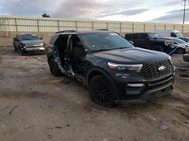 2020 Ford Explorer - Image 12