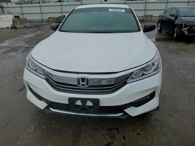 2017 Honda Accord Sport VIN: 1HGCR2F53HA093914 Lot: 79396034