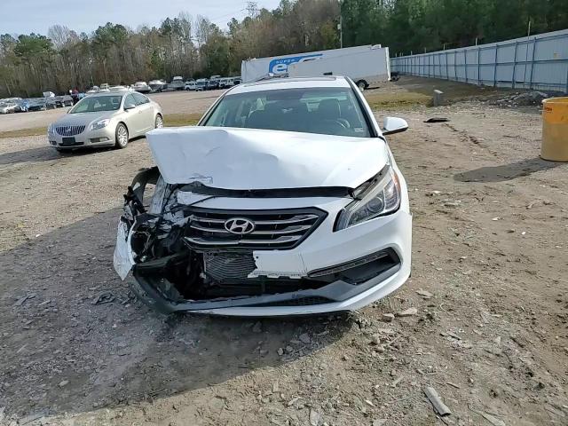 2017 Hyundai Sonata - Image 11